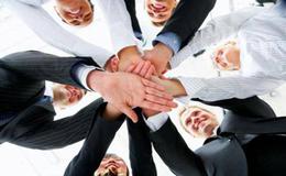 如何做到精誠合作鋪平創業之路？為什么說精誠合作鋪平創業之路？